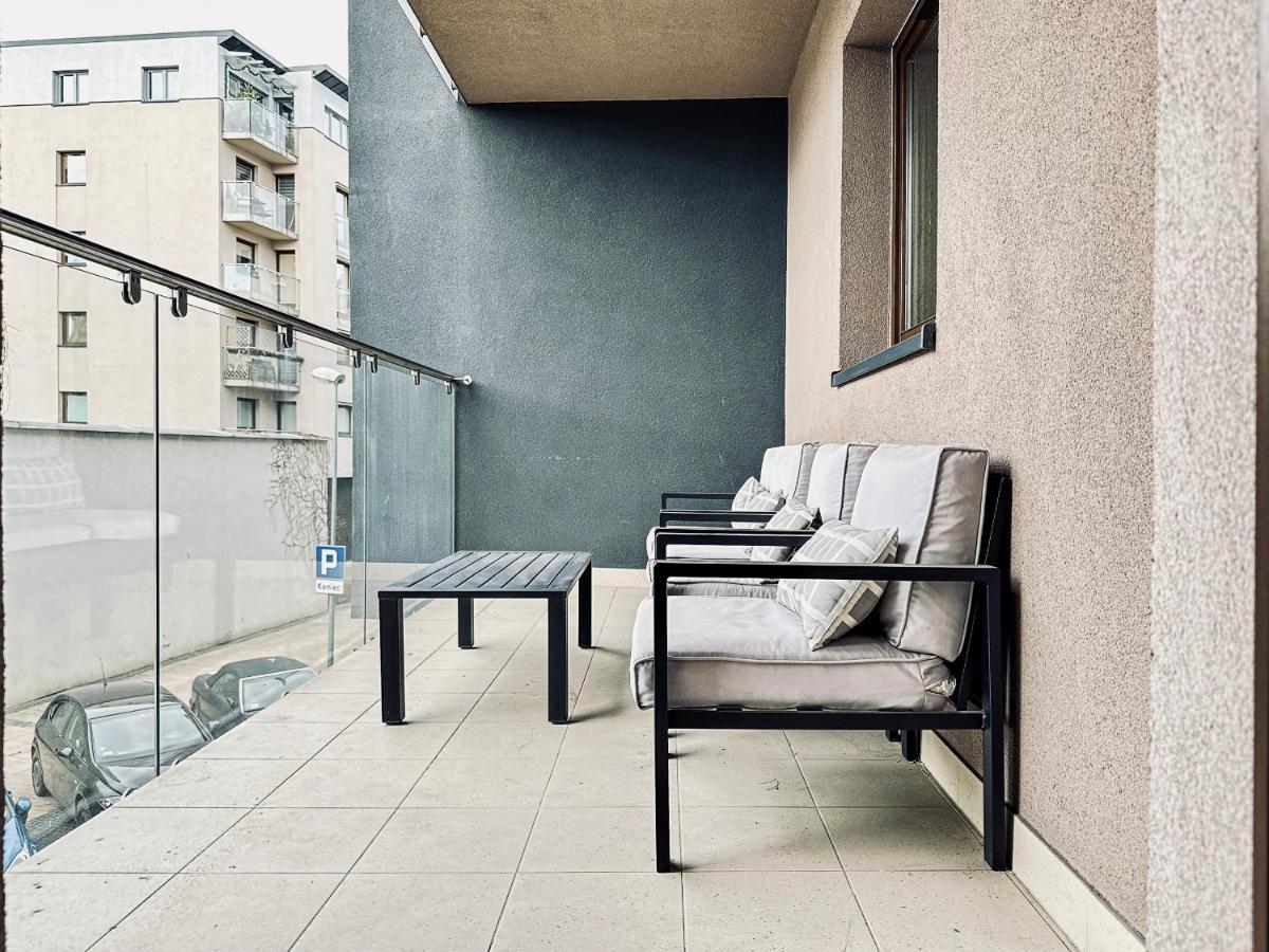 Cozy Apartment In Old Chocolate Factory Cracovia Esterno foto